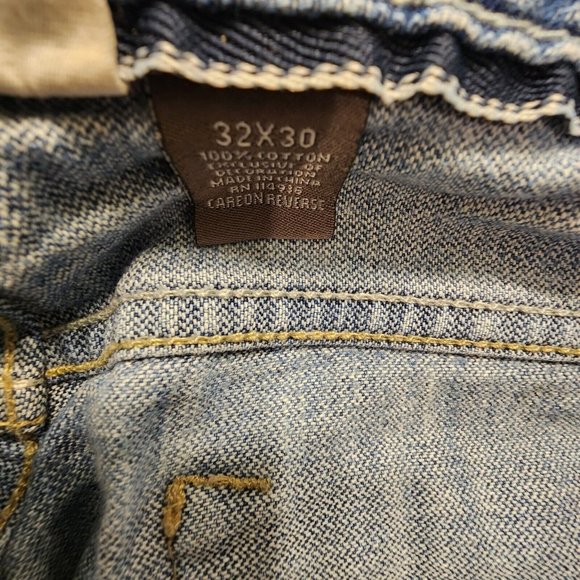 Urban Pipeline Relaxed Boot Cut  32 x 30 Men's Blue Jeans Light Wash Distressed - Picture 12 of 12